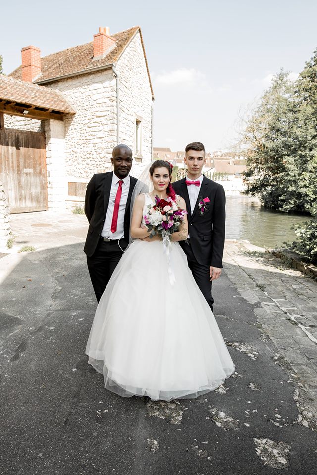 Mariage Fuchsia&nbsp;&middot;&nbsp;Portrait couple