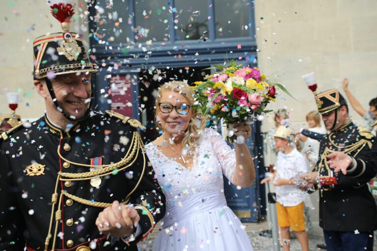 Mariage Garde Républicaine&nbsp;&middot;&nbsp;Le baiser